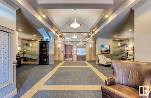 North Central Edmonton Condo | 1100 sq. ft. Downtown Condo, 1 bedroom, 1 office with 2 full bathrooms.