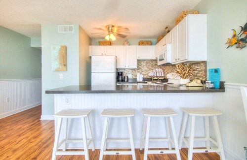 Wilmington Beach Condo | 1112 Relax Life Is Good by Atlantic Towers