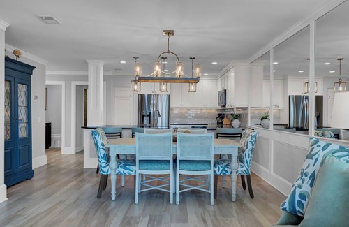 Isle of Palms Condo | 118 Seascape by AvantStay | Pool + Oceanfront Views