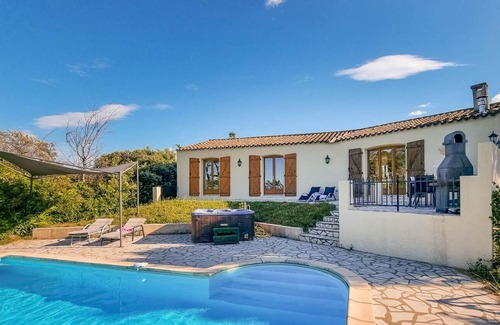 Escales Villa | 11JUME - Le Jumeau