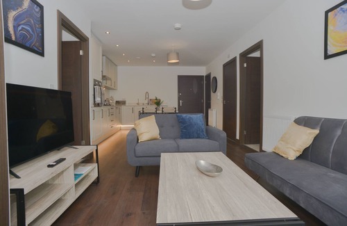 Southend-on-Sea Apartment | 11th Floor,Newly built 2-bedroom flat in Central Southend, free parking