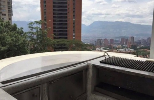 El Poblado Apartment | 12 Bedrooms Luxury Poblado Penthouse Heated Pool Sauna Butler Security