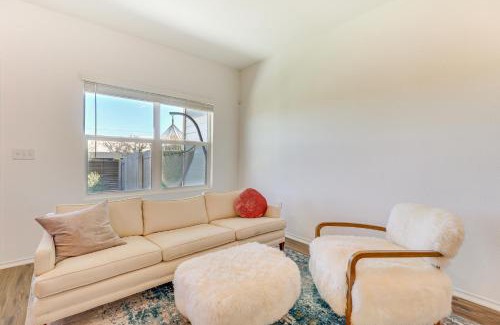 Stony Ridge North House | 12 Mi to Dtwn Austin Quiet Home with Patio and Yard