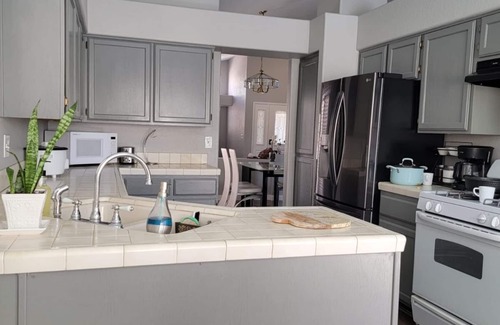 Summerlin House | 12 minutes away from the strip!