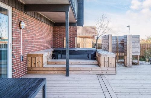 Thyboron House | 12 person holiday home in Thyborøn-By Traum