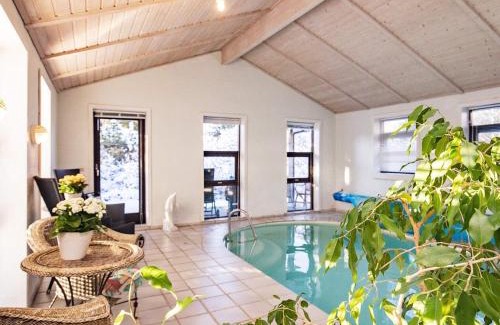 Rødhus House | 12 person holiday home in Pandrup-By Traum