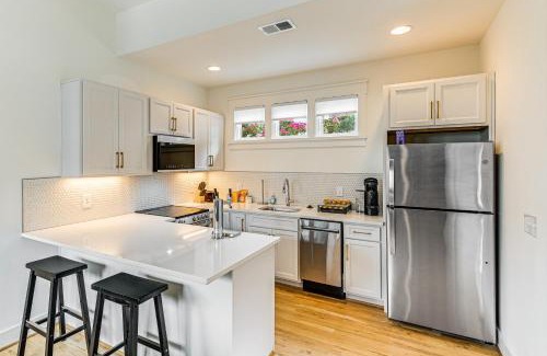 Belmont - Hillsboro House | 12 South Neighborhood Home with Modern Flair!