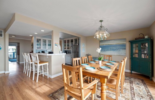Silver Strand House | 1213O Local's Choice at Silverstrand