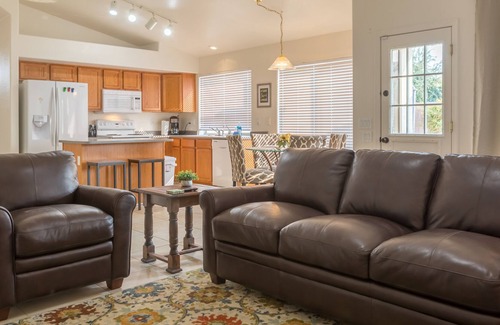 Goodyear House | 1216 Goodyear