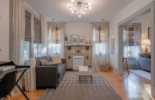 Earlewood House | 1217 Beaufort · Renovated Queen Anne Home ☆5min to Downtown Cola☆