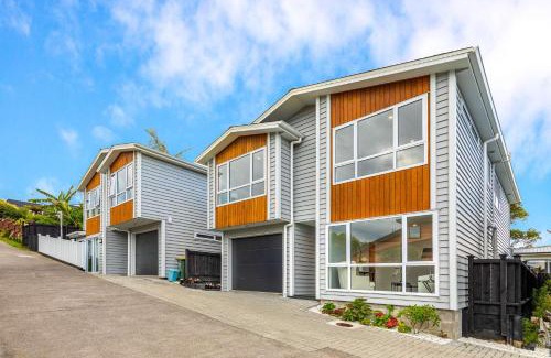 Auckland House | 123B Forresthill Rd