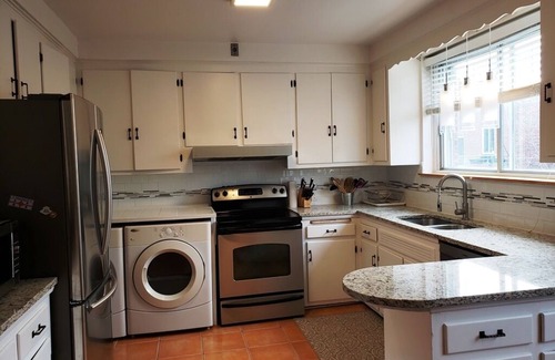 Cote-Des-Neiges—Notre-Dame-De-Grace Apartment | #125 Comfortable APT in Quiet and Wooded CDN Area