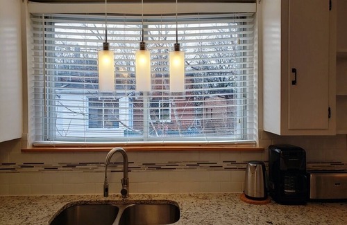 Cote-Des-Neiges—Notre-Dame-De-Grace Apartment | #125 Comfortable APT in Quiet and Wooded CDN Area