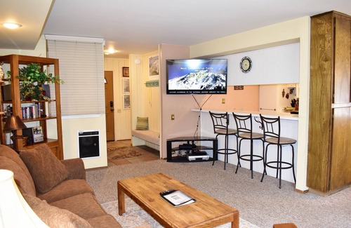 Mammoth Lakes Condo | #127 Warm and inviting corner unit across from the shuttle stop and close to the Village