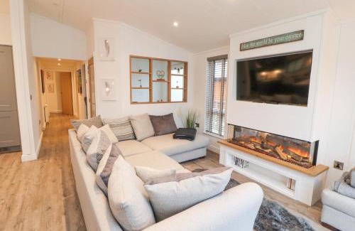 Yealand Conyers House | 12A Lake Escape