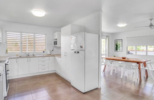Rainbow Beach House | 13 Indigo Avenue - 'Indigo Sands' - Rainbow Beach. Beds made for arrival. Close to beach