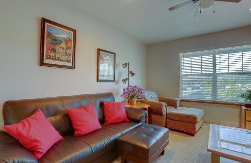 Hood River Apartment | 13 Lodge Close to Golfing and Biking
