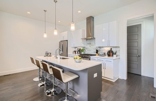 Berry Hill House | 13- Modern Melrose Oasis-The Music City Collection