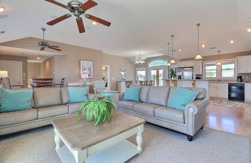 Whalehead Beach House | 1305 Sea Biscuit *Theater*Elevator*Game Rm*Hot Tub