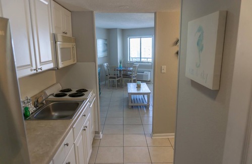 Myrtle Beach Condo | 1308 Ocean view 1 bedroom/1 bath condo