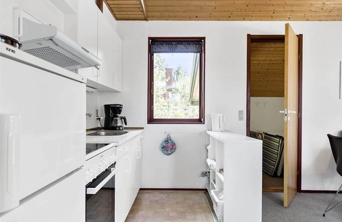 Oster Somarken House | 1322 Aakirkeby - Malurtvej 10