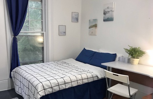 Eastside Apartment | 1326-Newly Renovated 4 BDRM Apt near SU&Downtown