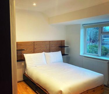 Cowley Apartment | 133C HiBrid Home