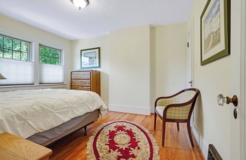 Northeast Neighbors House | 1384 Birchwood Glen TownHome