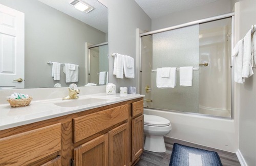 Hot Springs Village House | 14 Guindola Way - A nicely remodeled, furnished home with great views of Lake