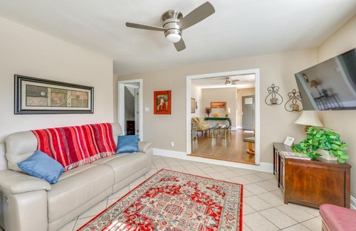 Cary House | 14 Mi to Raleigh Charming Family Home!