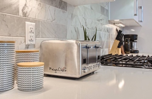 Berry Hill House | 14- Modern Oasis- The Music City Collection