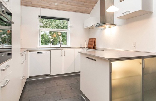 Sundstrup House | 14 person holiday home in Højslev