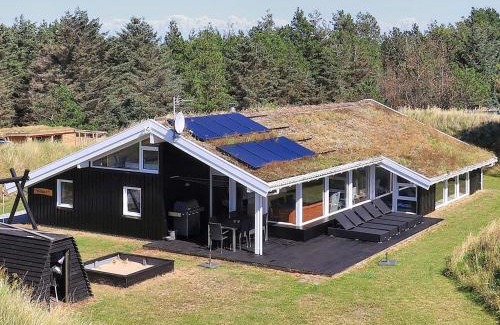 Blokhus House | 14 person holiday home in Blokhus-By Traum