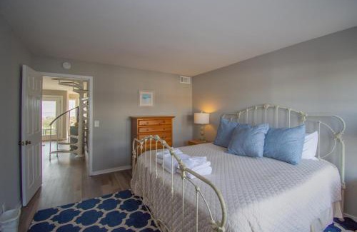 Saint Helena Island House | 140 Capt John Fripp Villa