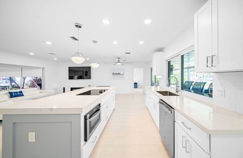 Deerfield Beach House | 1402 Managed By Brampton Park