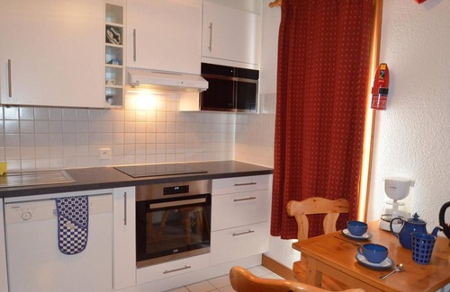 Saint-Martin-de-Belleville Apartment | 140m from ski slopes, 2nd floor, balcony, tv, ski locker, 61m², Saint Martin de Belleville