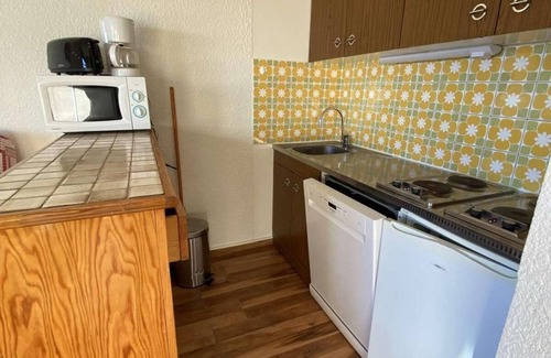 Jeux Apartment | 140m from ski slopes, 2nd floor, tv, ski locker, 39m², Alpe d'Huez