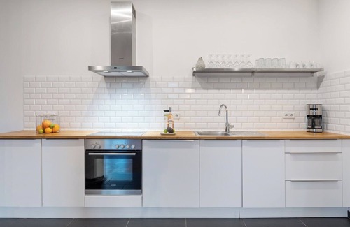 Moabit Apartment | 140SQM 4-BEDROOM INTERIOR-DESIGNED APARTMENT BY BENSIMON