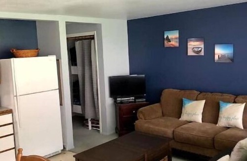 Quincy Condo | #141-Condo near large pool & shuttle to Gorge Amp-book separately