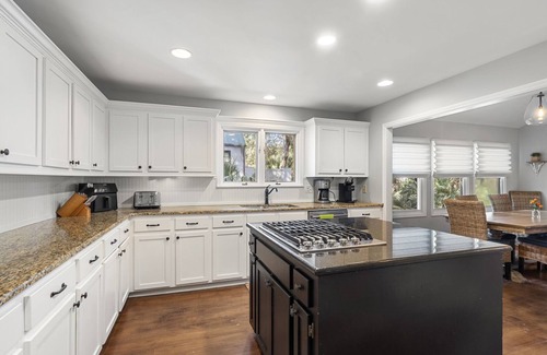 Vanderhorst Plantation House | 142 Augusta National: 3BR Home, Golf Views, $250 Beach Gear/Bike Credit