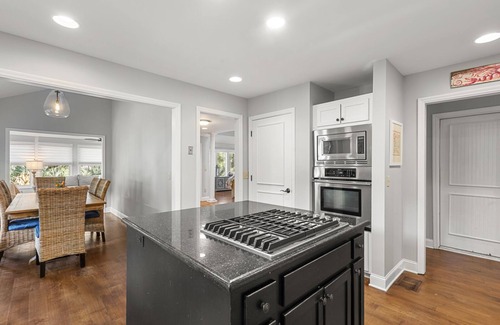 Vanderhorst Plantation House | 142 Augusta National: 3BR Home, Golf Views, $250 Beach Gear/Bike Credit