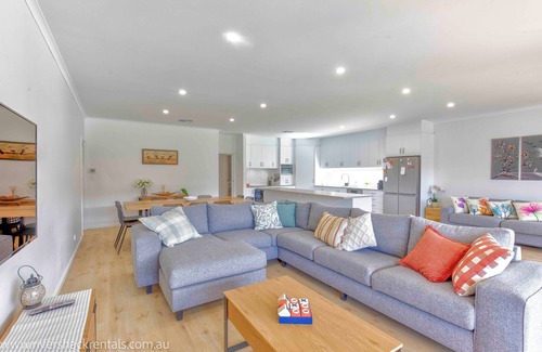 Skurray House | 142 Page Drive - Alls Well