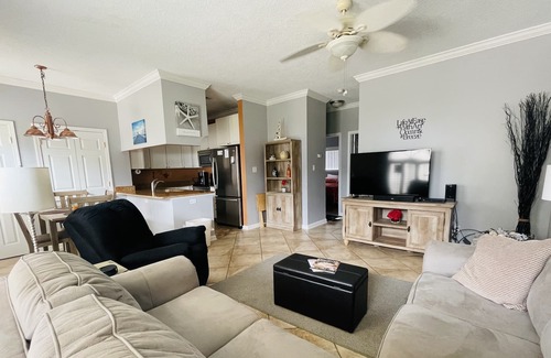 Long Beach Condo | 146 Beau Clair - Beachside Townhome with Pool in Long Beach