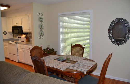 Hot Springs Village House | 149LaViLn | DeSoto Courts Townhome | Sleeps 4