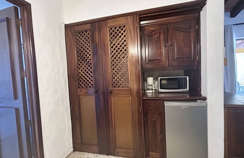 Diaz Ordaz Apartment | 15-139 B Stunning Oceanview