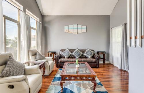 Aurora House | 15 Mi to Downtown Denver Home with Yard and Patio