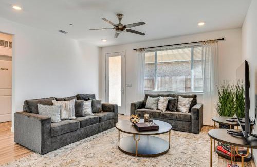 Sacramento House | 15 Mi to Dtwn Sacramento Newly Built Home!