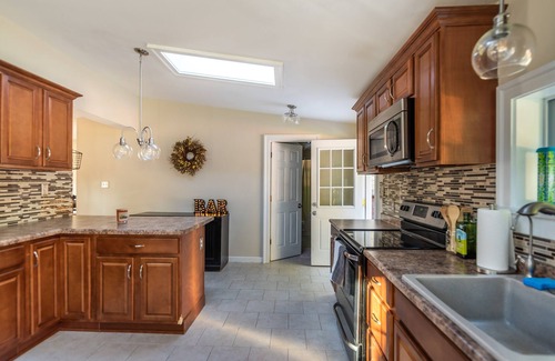 Hollowville House | 15 minutes to Hudson, NY Close to skiing