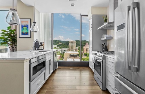 Downtown Asheville Condo | 15% OFF - Cloud 10 | 10th floor Luxury Condo in Downtown, Panoramic Mountain Views