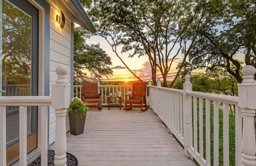 Marble Falls House | 15% Off Oct! Austin Suite, Downtown Marble Falls